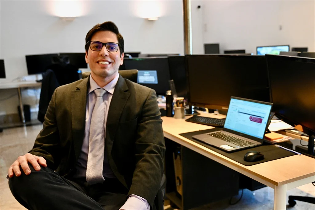 Leonardo Muylaert Leonardo Muylaert