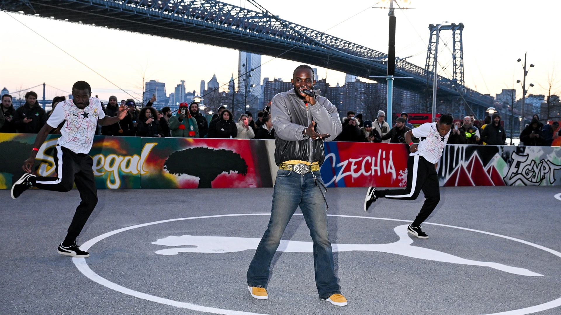 PUMA REVEALS ITS MOST POWERFUL INTERNATIONAL FOOTBALL KIT LINEUP YET ON THE STREETS OF NEW YORK CITY PUMA REVEALS ITS MOST POWERFUL INTERNATIONAL FOOTBALL KIT LINEUP YET ON THE STREETS OF NEW YORK CITY